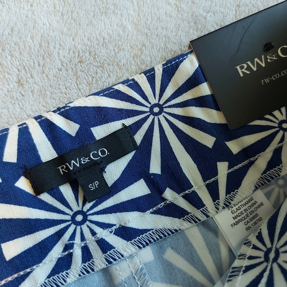 RW&CO Navy Patterned Pencil Skirt Sz S - Picture 3 of 8